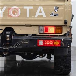 Toyota Land Cruiser 70 Pickup